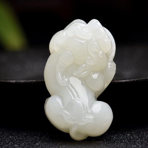 女款玉佩项链送礼貔貅吊坠包邮