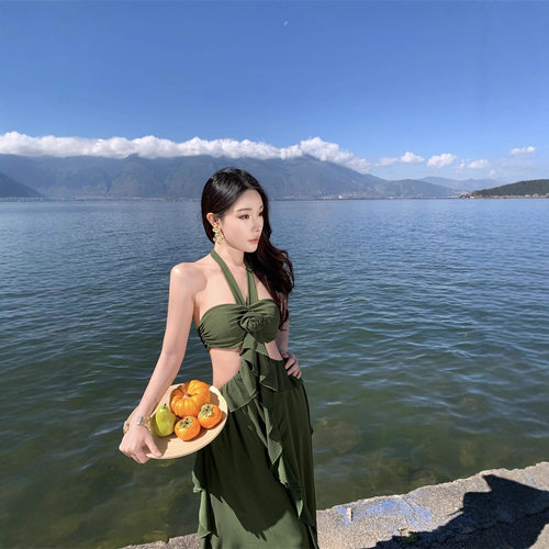 实拍森系旅人艺术系流浪风绑带绿色荷叶边裙波嬉挂脖露背连衣裙