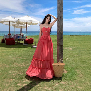 实拍连衣裙显瘦沙滩裙海边度假拍照收腰大摆长裙镂空裹胸