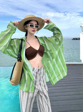 250100海边度假旅游服绿条纹防晒宽松长袖衬衣咖色比基尼条纹阔腿