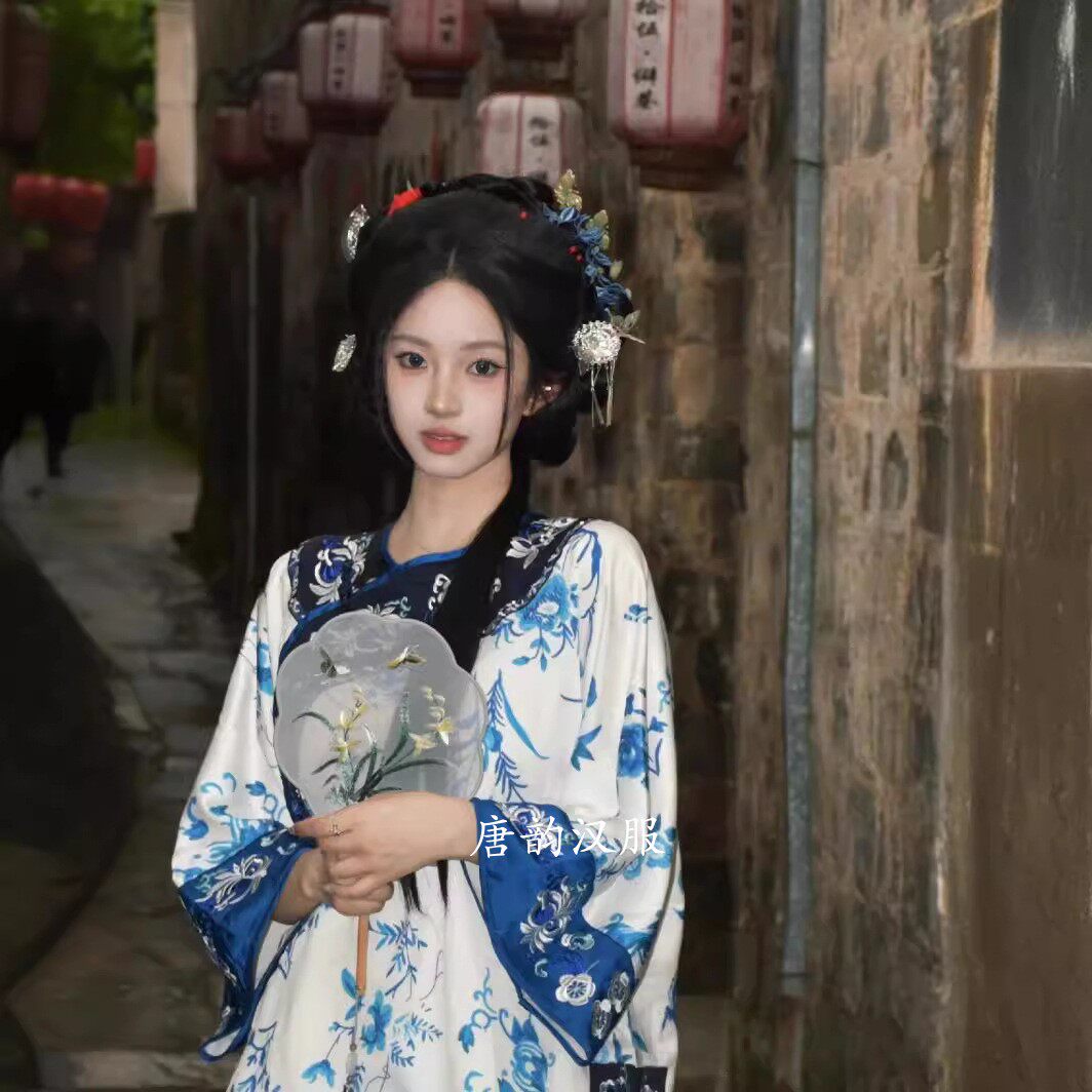 新款影楼主题汉服复古晚清汉格格