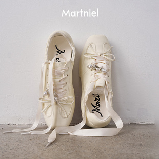 马内尔2026春款芭蕾德训鞋女白色蝴蝶结系带小白鞋百搭休闲运动鞋