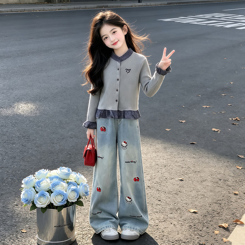 女孩洋气宽松牛仔裤秋季2026新款百搭卡通图秋装儿童裤子运动套装