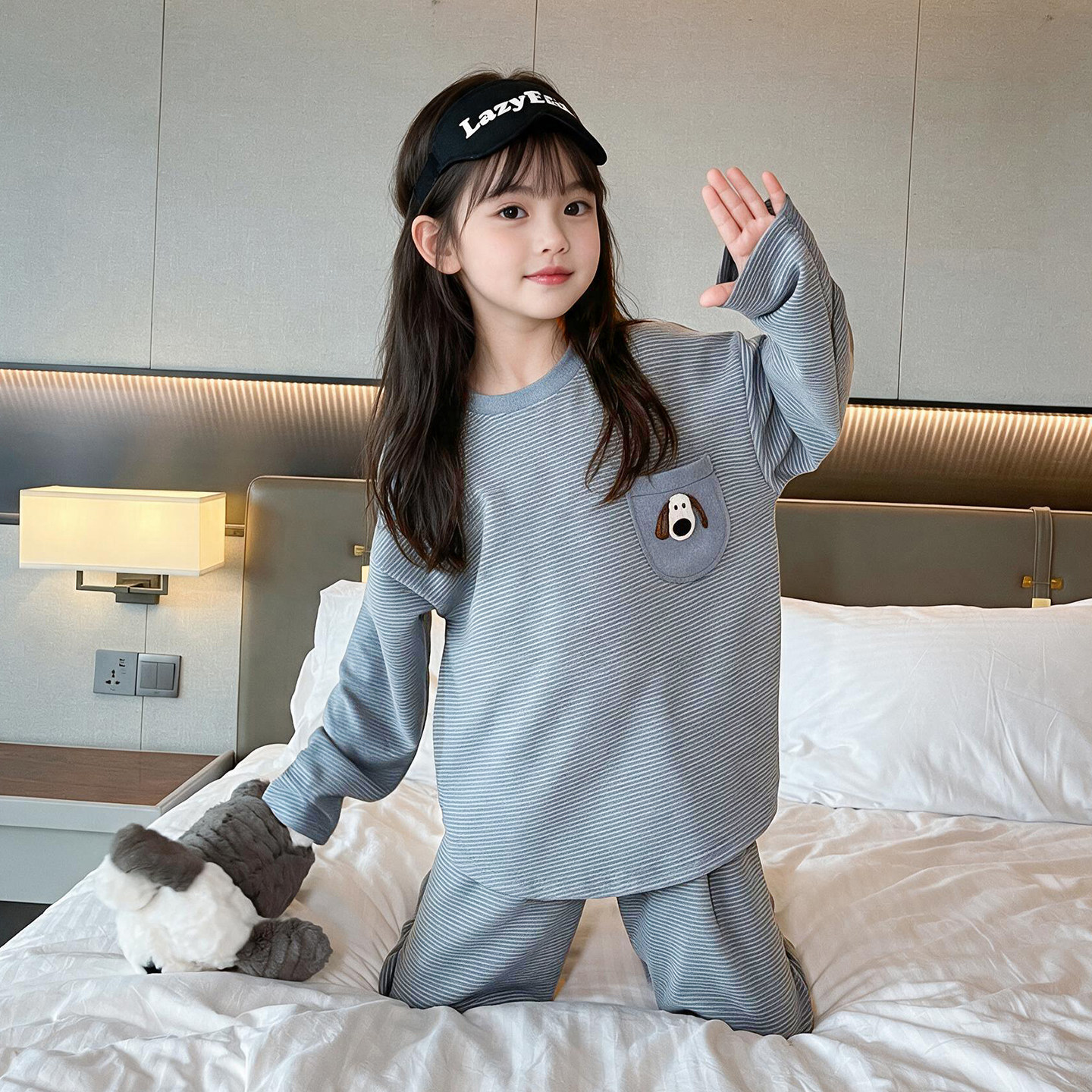 2026新款女童睡衣套装春秋季女孩纯棉长袖儿童家居服两件套童装潮