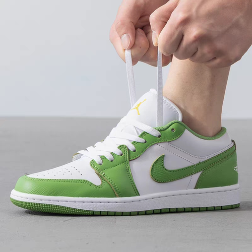 耐克Air Jordan1男子舒适百搭复古低帮休闲运动板鞋HF3148-HF4823