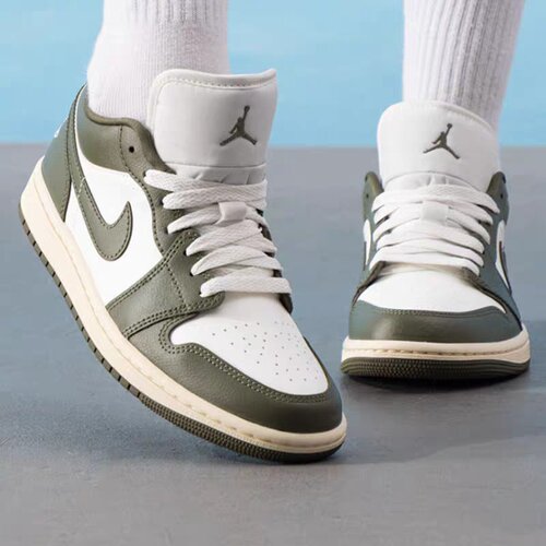 耐克Air Jordan 1 AJ1正品男女篮球运动休闲板鞋 DC0774 IB8156
