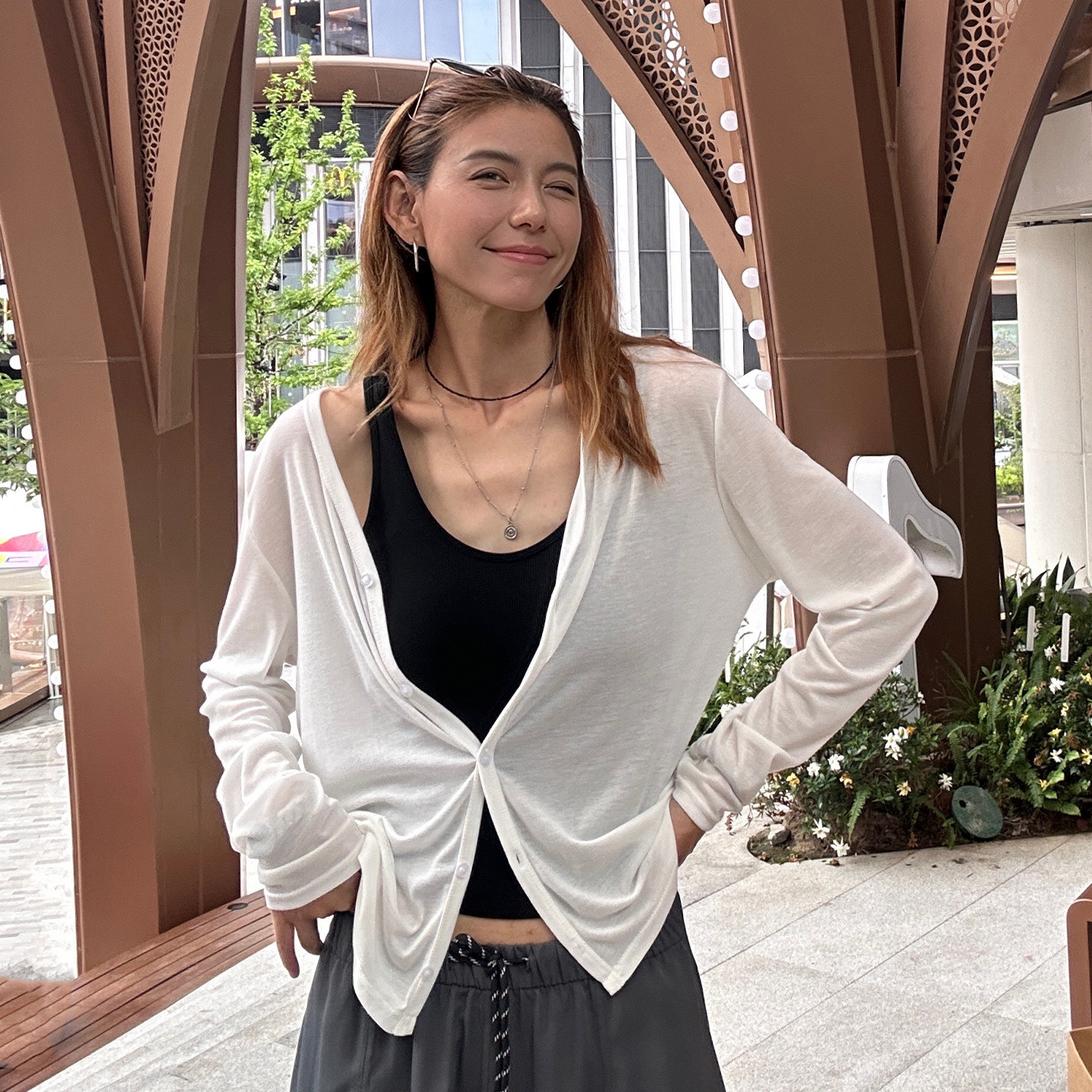 夏季薄款V领针织开衫女微透防晒莱赛尔凉感小衫长袖罩衫空调衫