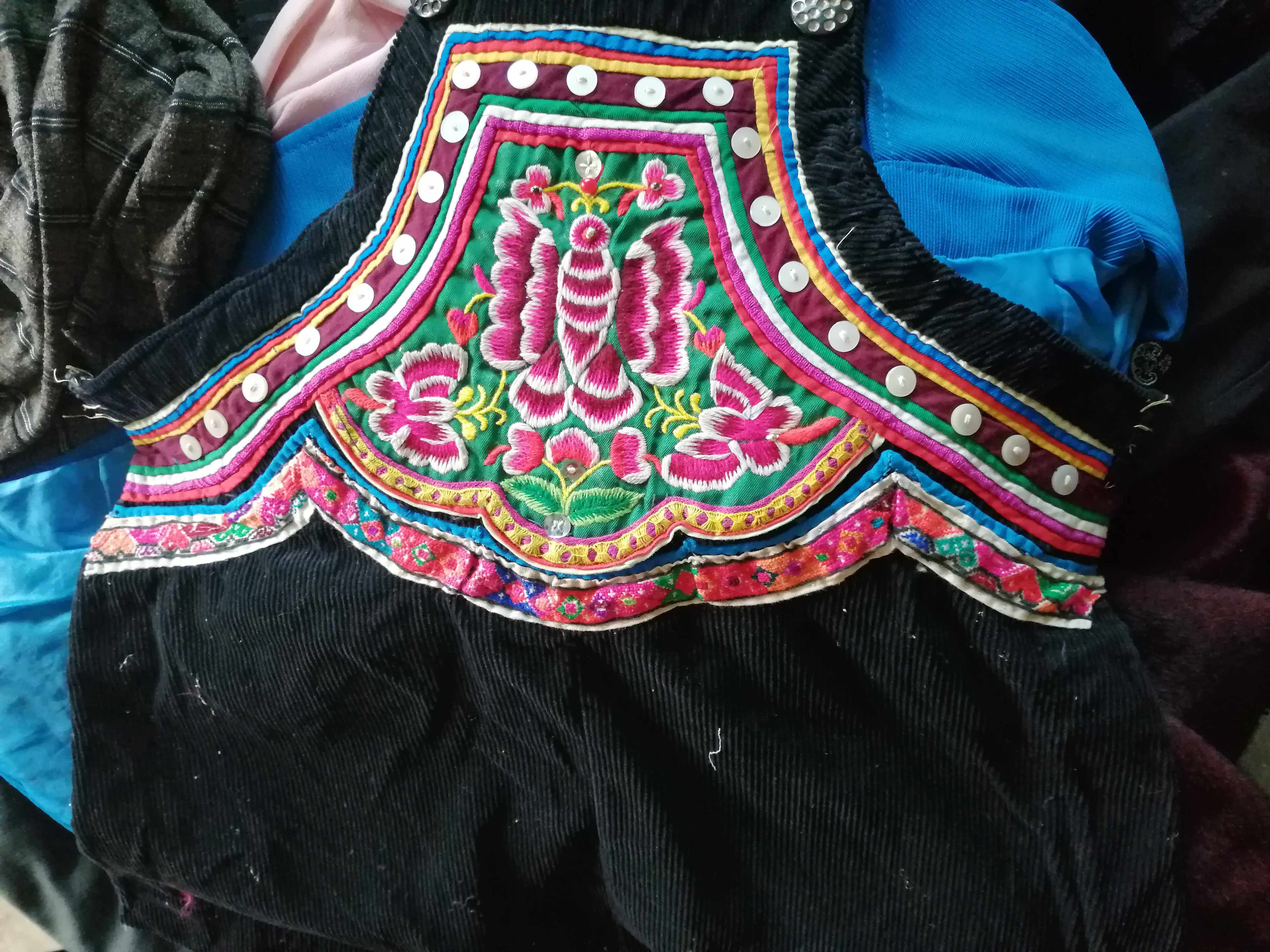 传统纯手工围腰贵州威宁手工围腰少数民族工艺品特色平绣老绣片