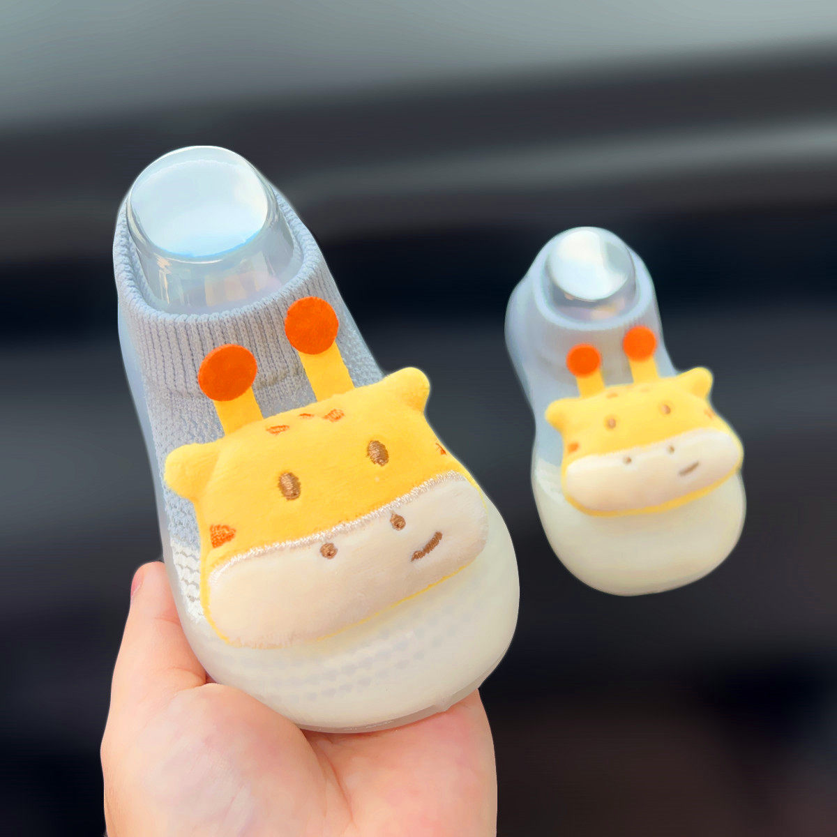 蓝色婴儿鞋子夏季宝宝薄款学步鞋图片