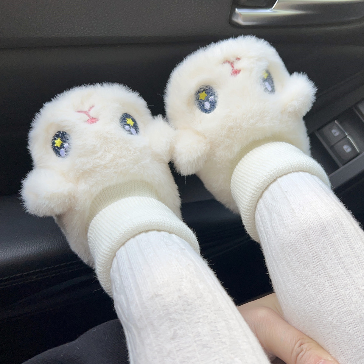 冬季新生婴儿卡通加绒加厚步前鞋袜男女宝宝棉鞋毛毛鞋地板保暖鞋