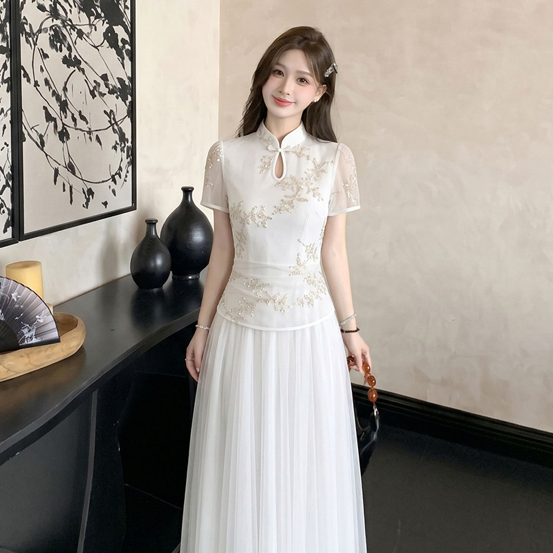 有里布2026夏季新款女新中式国风设计感显瘦仙女气质连衣裙 D8426