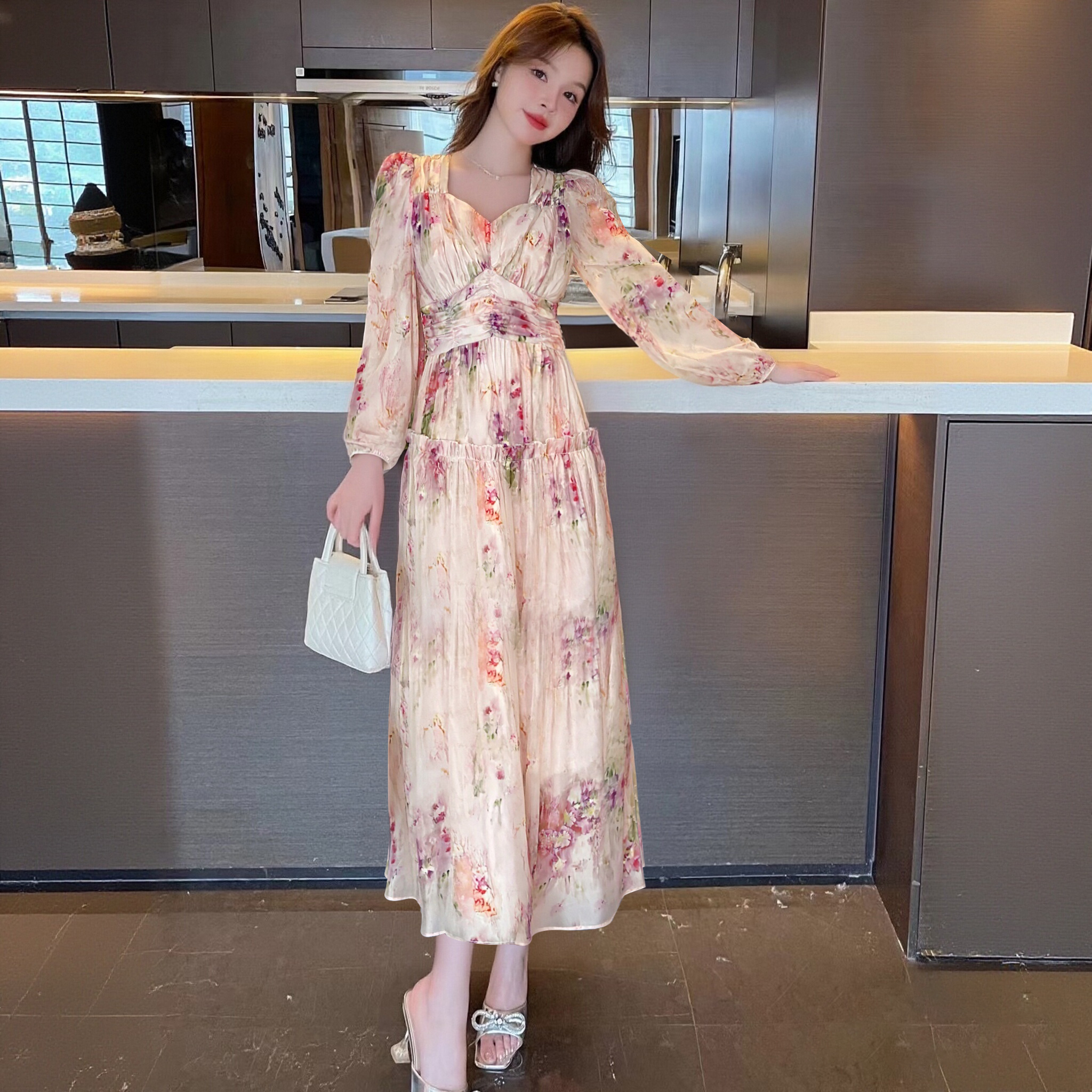 2025秋季新款有里布设计款高级感碎花时尚气质收腰连衣裙D3183