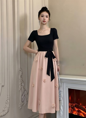 2026新款夏季法式设计感立体花朵气质长裙拼接收腰连衣裙女D7244