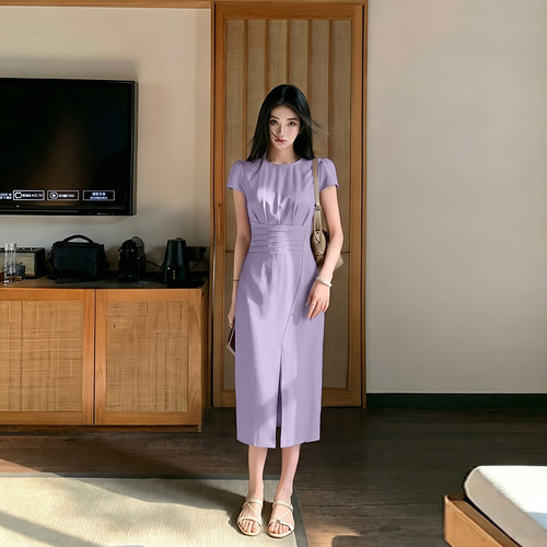 2026夏季新款女法式高级感时尚收腰显瘦气质优雅修身连衣裙D8713