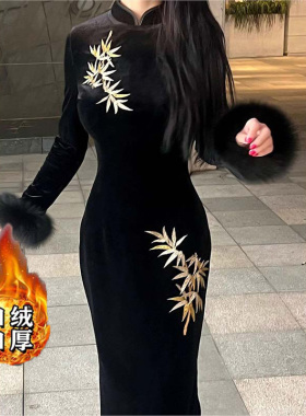 2026秋冬季新款加绒加厚新中式国风高端旗袍长袖连衣裙D4150