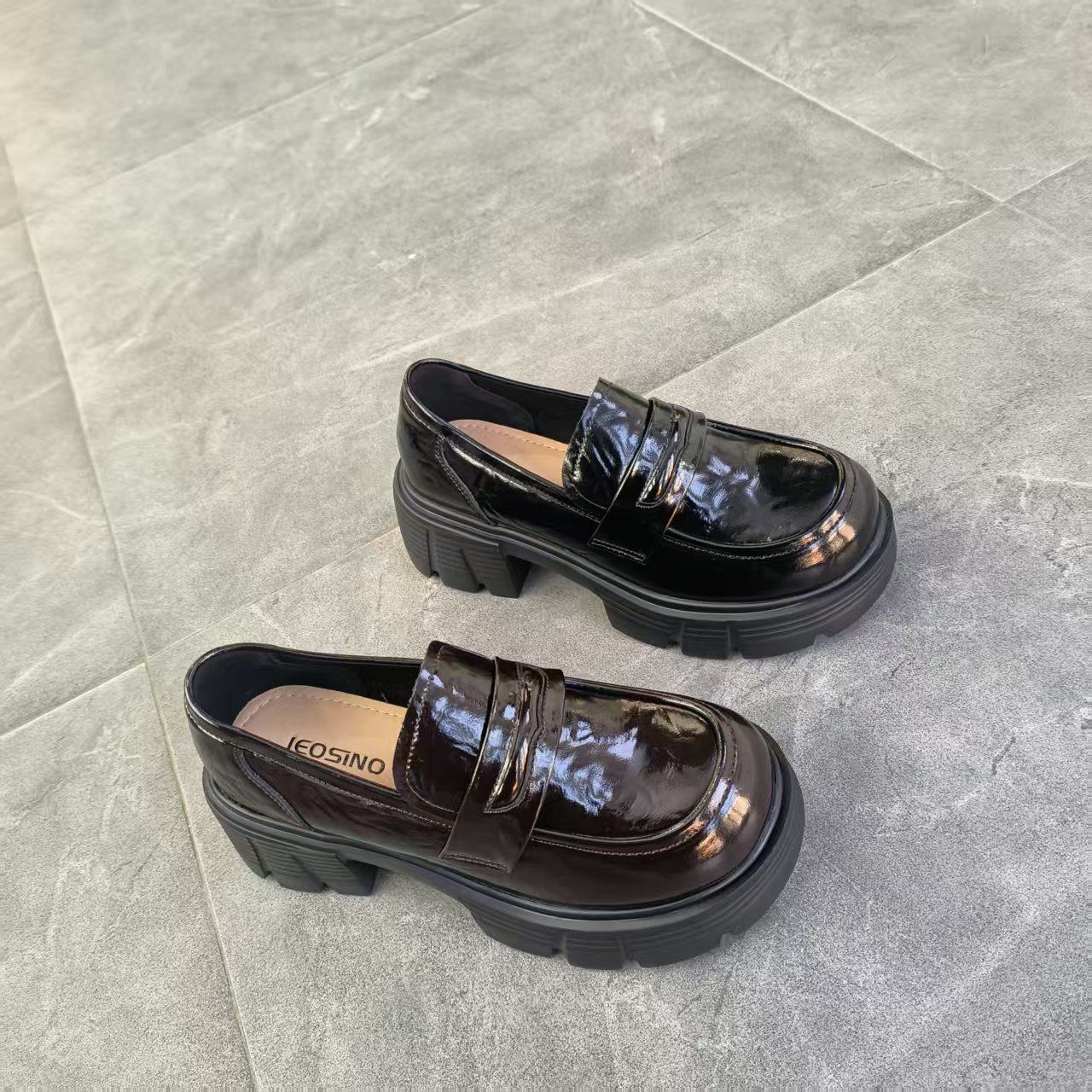 539622911佰诗奴春季新款2026一脚蹬英伦风百搭厚底圆头乐福鞋女,女鞋,乐福鞋（豆豆鞋）,淘宝优惠券,粉丝福利购,淘宝优惠卷