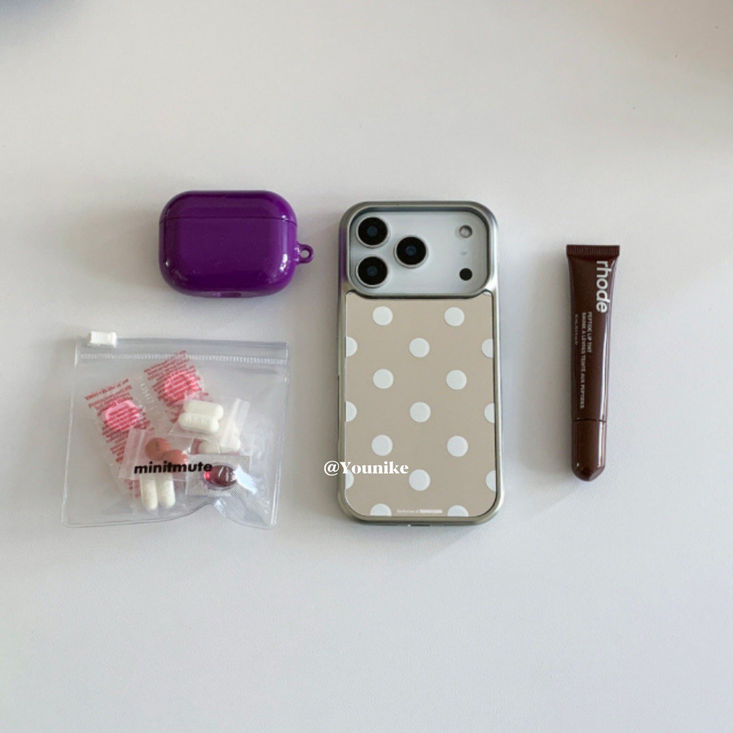 韩系ins风春夏清爽波点补妆镜面适用iphone17pro/17promax保护壳苹果16手机壳16promax保护套15防摔13/14外壳