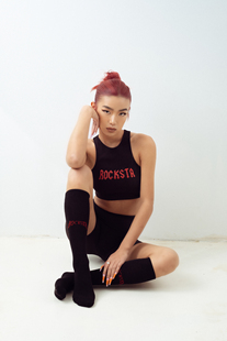 ROCKSTAGIRLS 2022FW女款黑白双色LOGO基础小腿袜中筒袜子