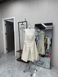 休闲气质清冷款 古着无袖 背心连衣裙长裙高级时尚