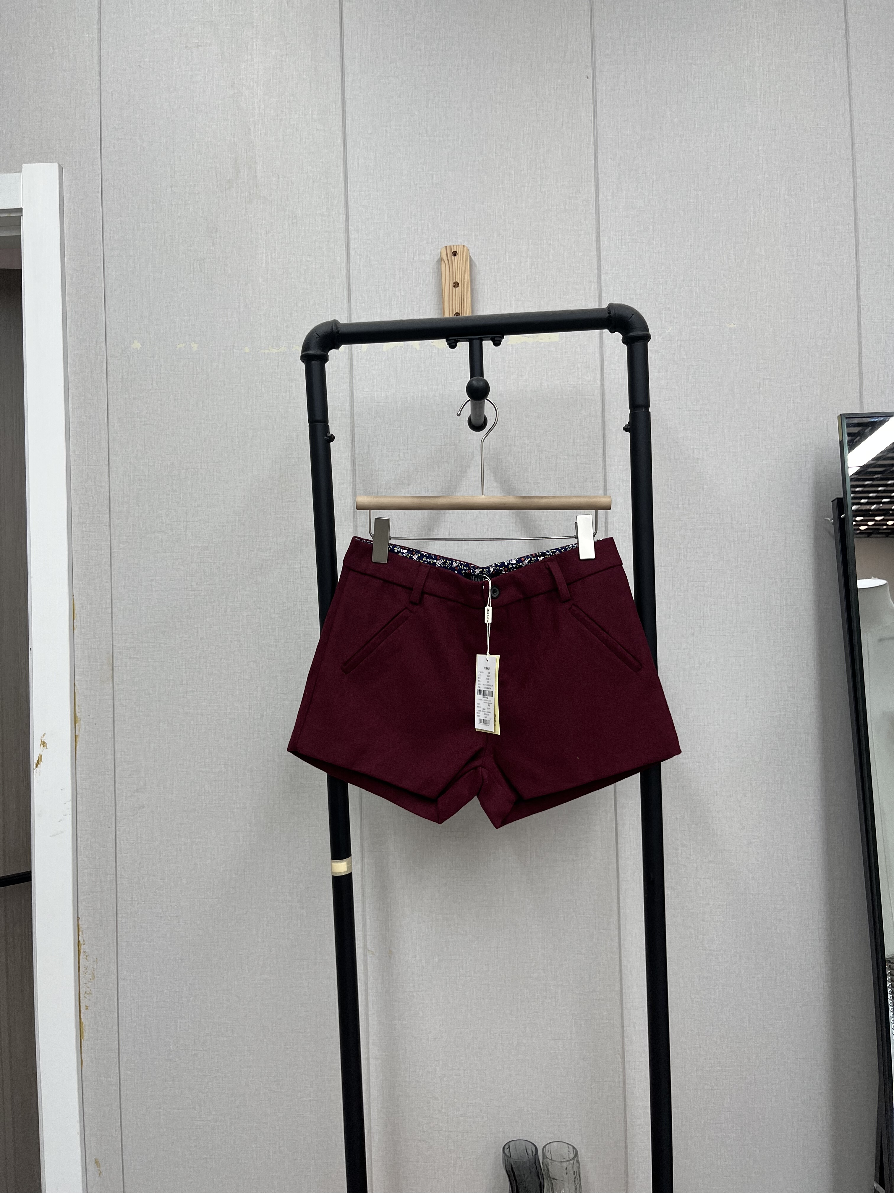 高品质复古呢料短裤时尚中高腰复古显瘦秋冬款通勤,女装/女士精品,休闲裤,淘宝优惠券,粉丝福利购,淘宝优惠卷