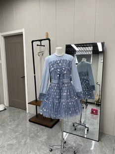 甜美网纱拼接收腰蓬蓬裙春秋长袖仙女裙蓝色波点清新