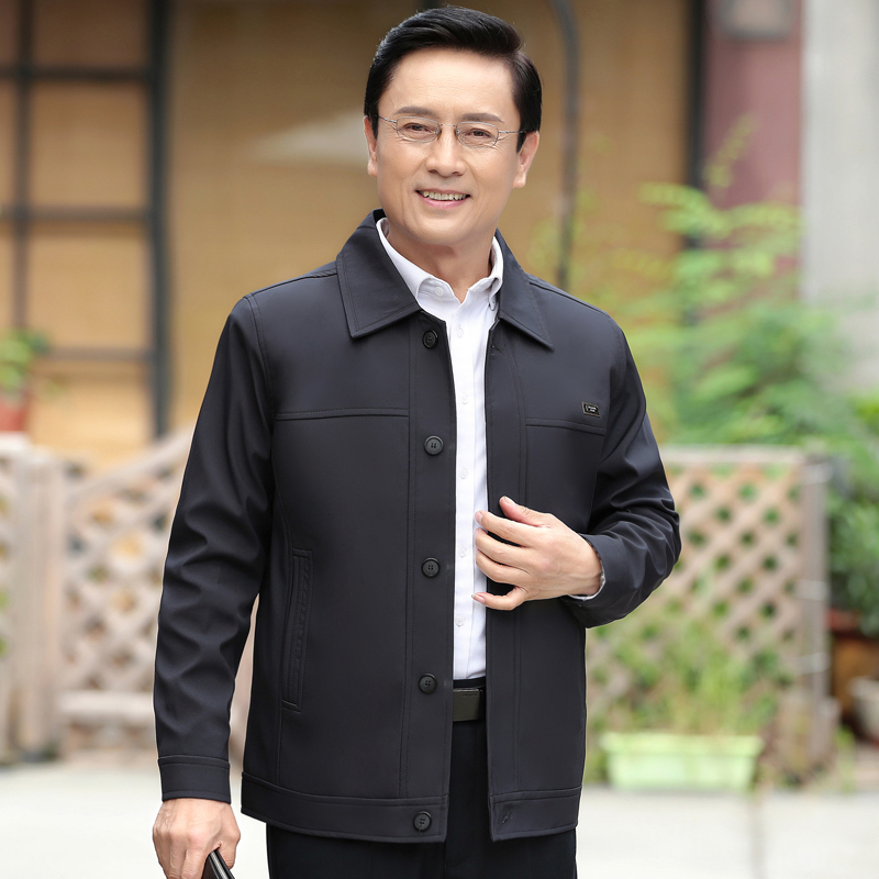 中年男人穿什么牌子的衣服_男士40岁十大轻奢品牌男装-第2张图片-潮百科
