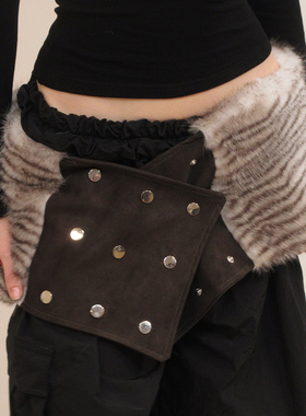 AE30 Saint 一片式多种穿法毛毛腰带 复古拼接按扣短裙