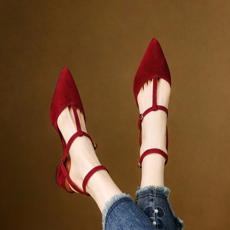 新品~真皮磨砂皮尖头粗跟包头凉鞋女酒红色交叉绑带后空女鞋夏天