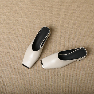 真皮包头半拖鞋女外穿防滑方头粗跟穆勒鞋通勤米白色金属头夏天