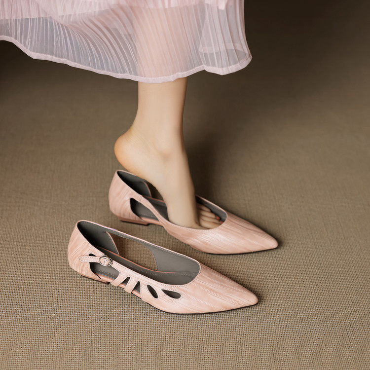 真皮尖头镂空凉鞋女夏季外穿2025新款配裙子包头低跟百搭平跟中空