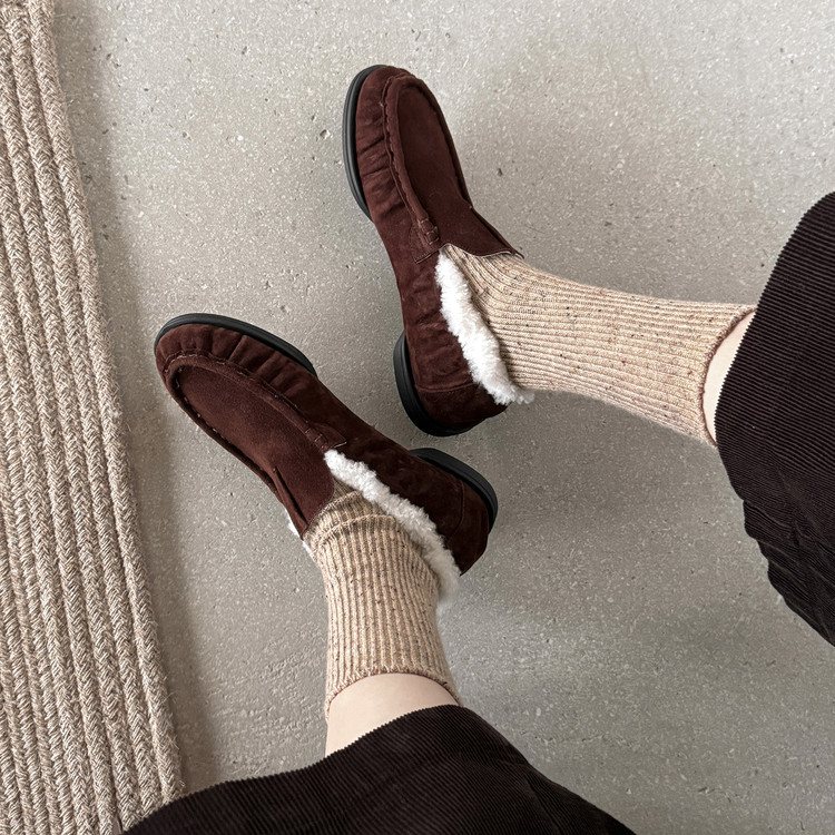 2025新款羊反绒深口单鞋女平跟一脚蹬休闲鞋慵懒风舒适羊毛保暖