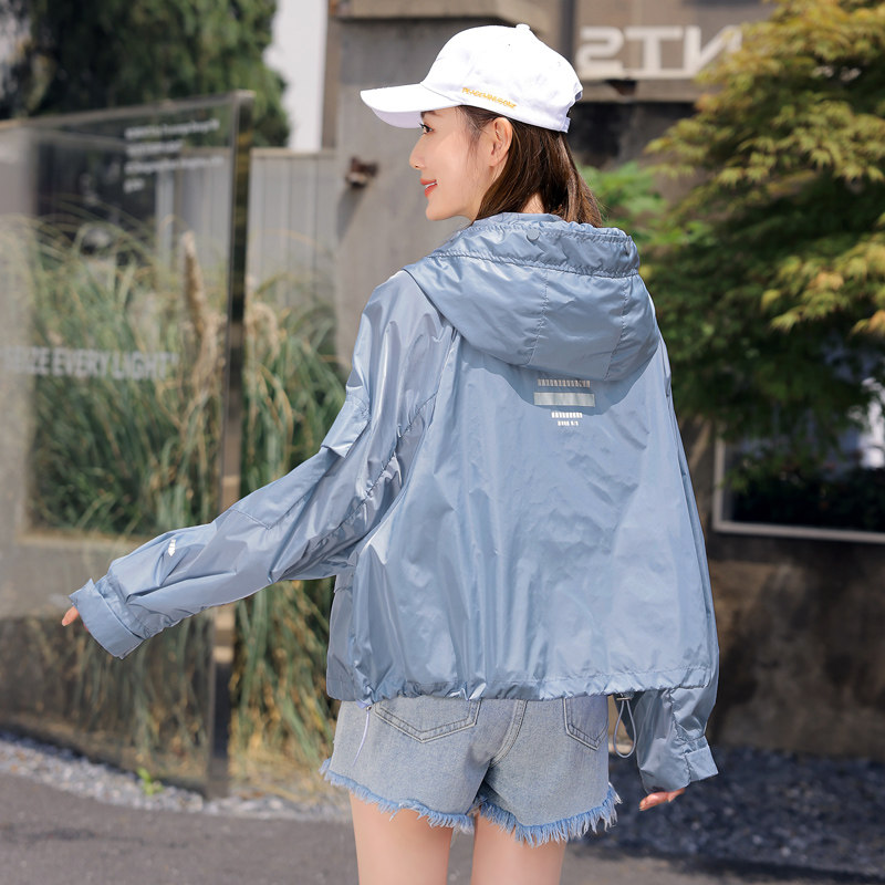 防晒衣女短款2026年夏季新款时尚百搭大码胖妹妹薄防晒服连帽开衫