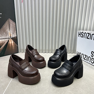 9cm厚底粗跟一脚蹬乐福鞋女2026新款黑色工作鞋超高跟低帮单鞋女