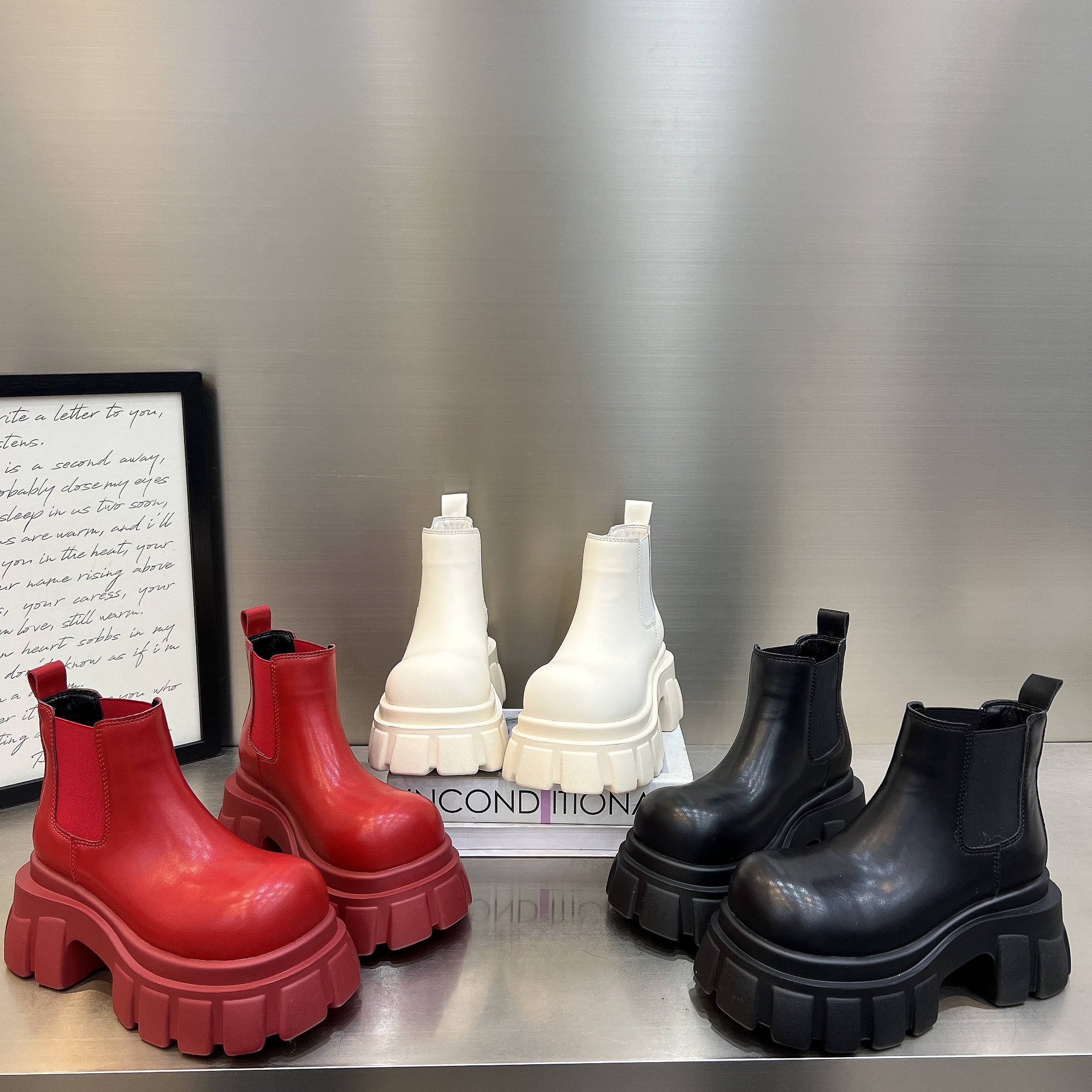 厚底松糕烟筒靴女鞋2025新款真皮套筒短靴加绒棉鞋切尔西靴马丁靴