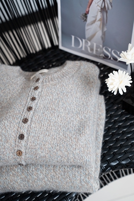 鹤鹤浣熊花纱毛衣开衫