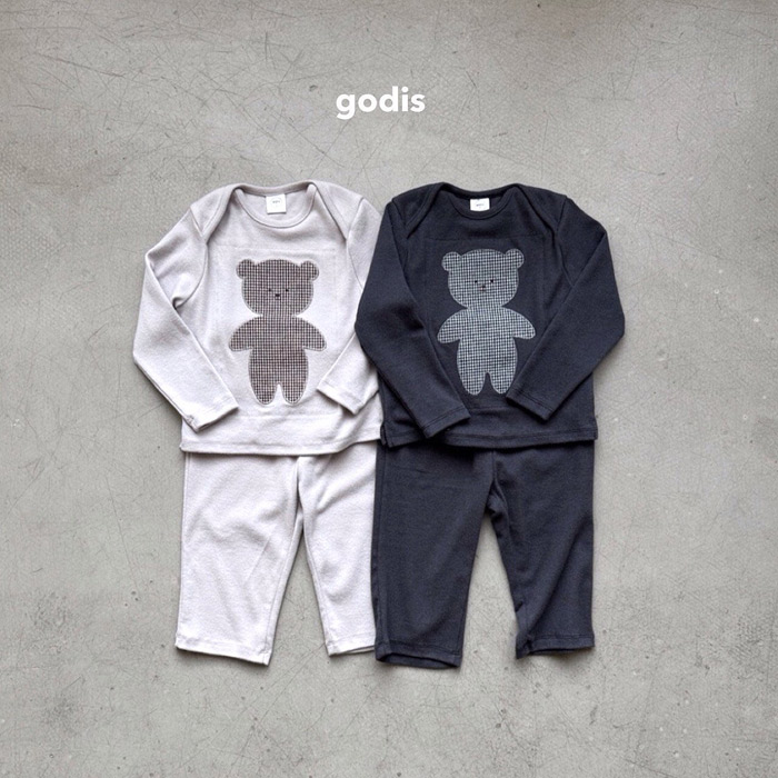 韩国进口婴幼童装秋冬款卡通小熊宽松舒适家居服套装睡衣睡裤