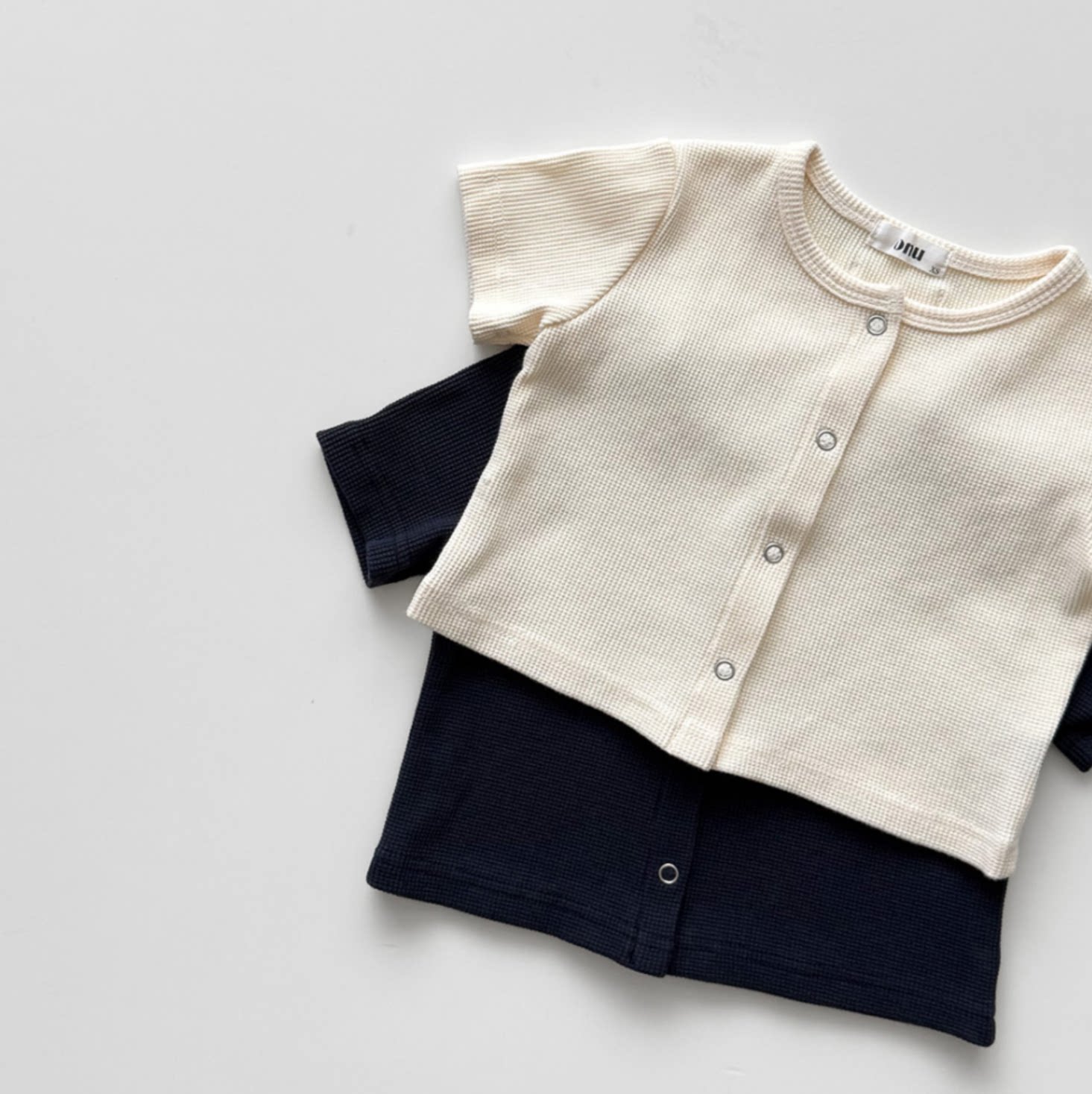 韩国进口婴幼童装夏季儿童简约百搭休闲短袖开衫日系纯色半袖上衣