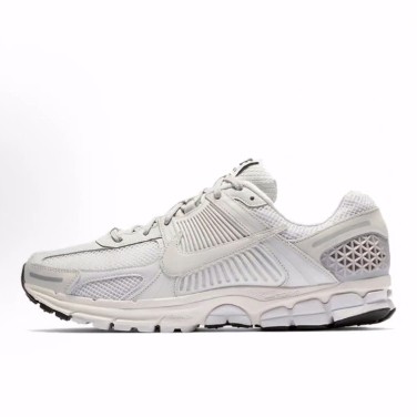 Nike Air Zoom Vomero 5 Vast Grey低帮城市通勤跑步鞋男女同款灰