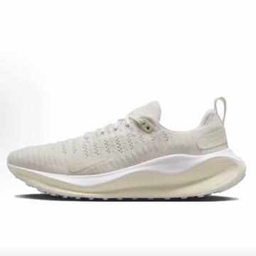 Nike Reactx Infinity 4 舒适百搭  低帮 跑步鞋 女款 米色