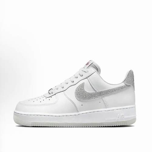 Nike Air Force 1 LOW 低帮 板鞋 女款