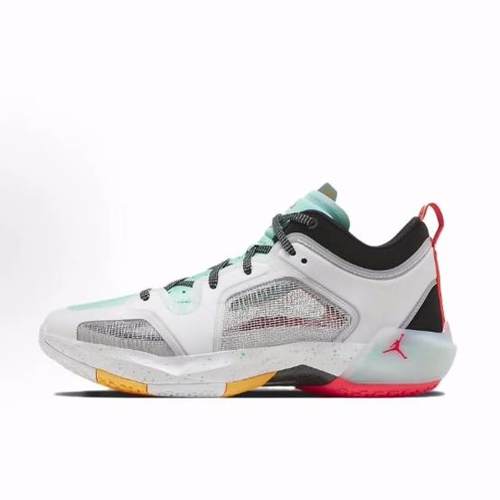 Jordan Air Jordan 37 郭艾伦 时尚 百搭 低帮 篮球鞋 男女同款