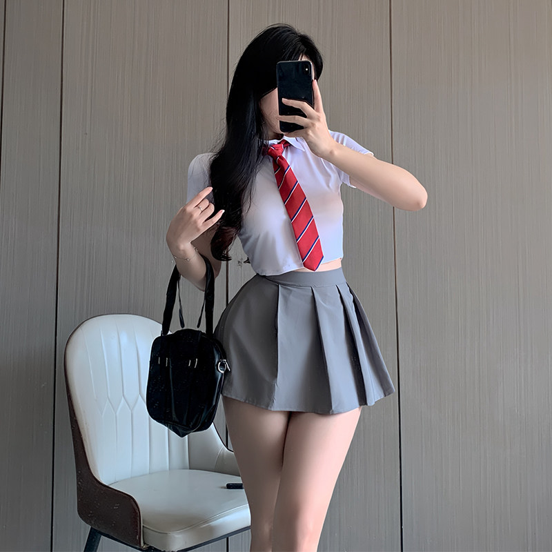 JK制服套装短袖衬衫百褶裙免脱