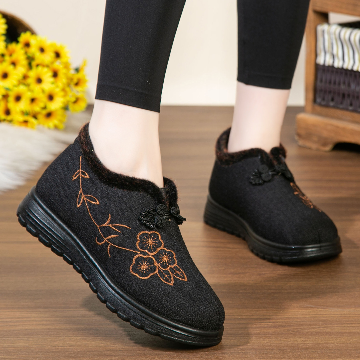 2025新款老北京布鞋女款官方旗舰店正品女鞋女士软底不累脚妈妈鞋,女鞋,传统布鞋,淘宝优惠券,粉丝福利购,淘宝优惠卷