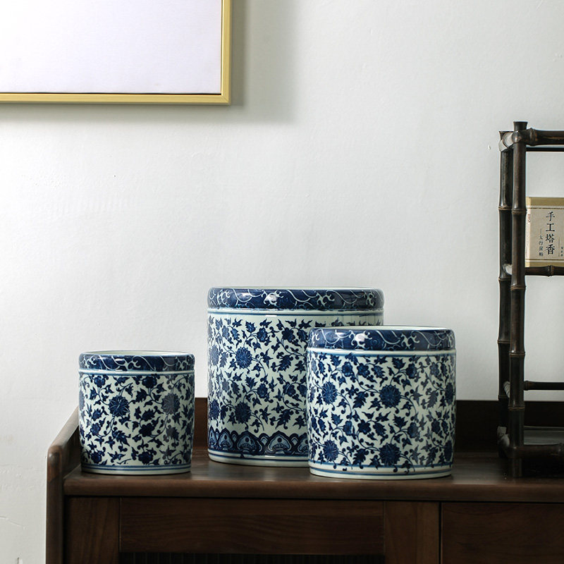 景德镇陶瓷摆件笔筒书房文房四宝青花缠枝莲毛笔筒家居办公室摆设,家居饰品,装饰摆件,淘宝优惠券,粉丝福利购,淘宝优惠卷