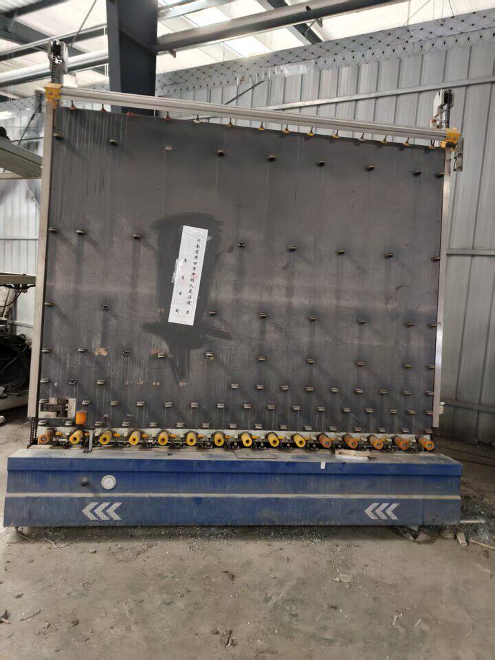 5月24日周口市玻璃公司叉车、变电箱、港信牌玻璃钢化炉、钢化炉中控设备、美迪格数控机器设备网络拍卖公告