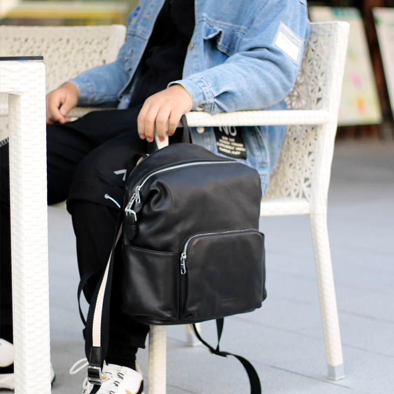 男士真皮大容量双肩包时尚潮流休闲软皮背包男英伦商务出差旅行包