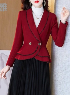 小西装外套女短款2023年新款春秋酒红色设计感上衣小个子西服套装