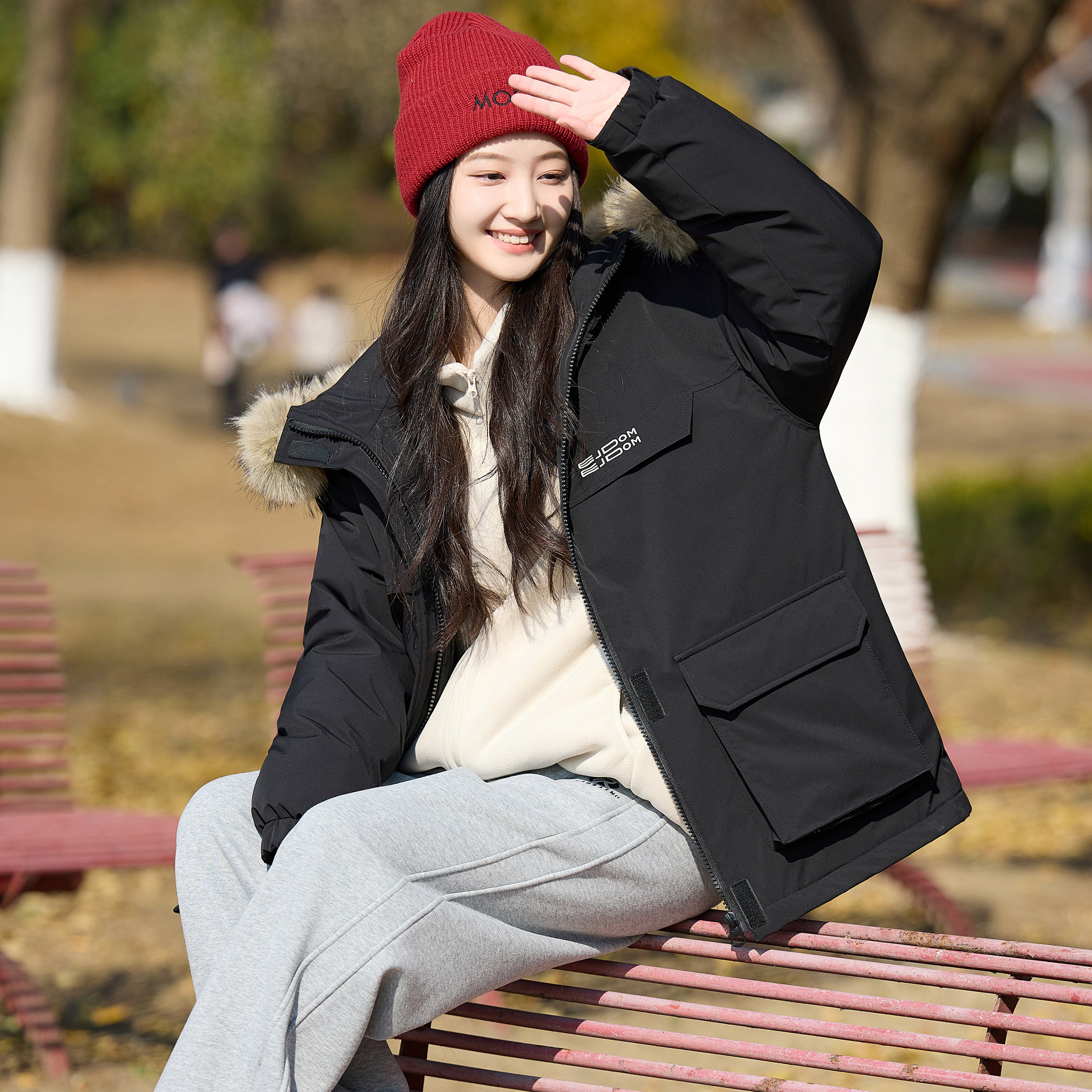 工装风短款羽绒服初中学生女连帽大毛领90白鸭绒保暖外套冬季加厚