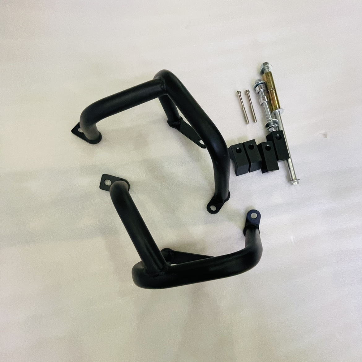 适用于本田CB300R防撞护杠防摔胶  改装发动机防摔护杠 保险杠