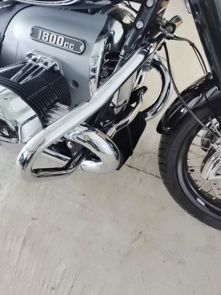 宝马r18造梦者 拳击手改装前护杠发动机保险杠护架